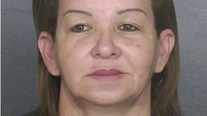 Digna Valle fue detenida en Florida en 2014, donde le fijaron cargos por tráfico de drogas. Se declaró culpable.