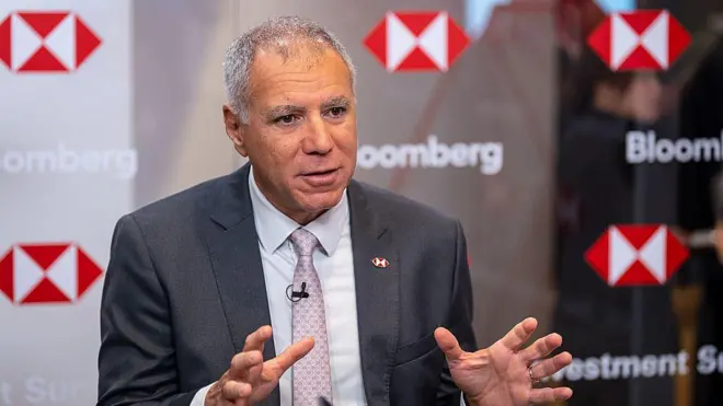 HSBC බැංකුවේ ප්‍රධාන විධායක නිලධාරී ජෝර්ජස් එල්හෙඩරි