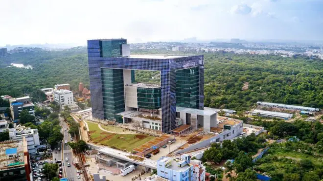 కమాండ్ కంట్రోల్ సెంటర్