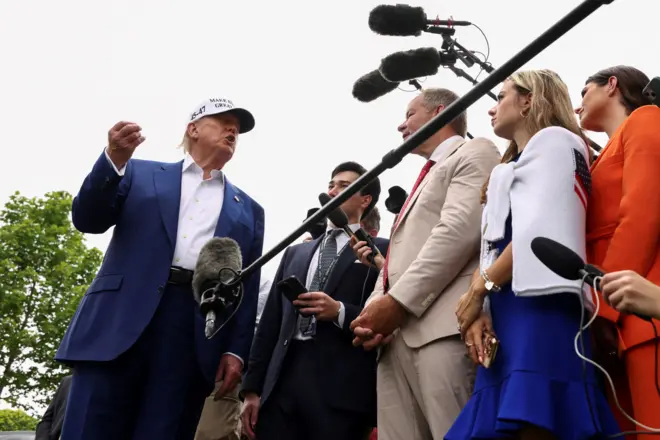 الرئيس الأمريكي دونالد ترامب