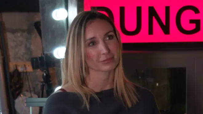 Domino dama koja osnažuje žene da preuzmu kontrolu