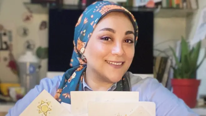 خلود ۱۸ لوحې رسم کړې دي.