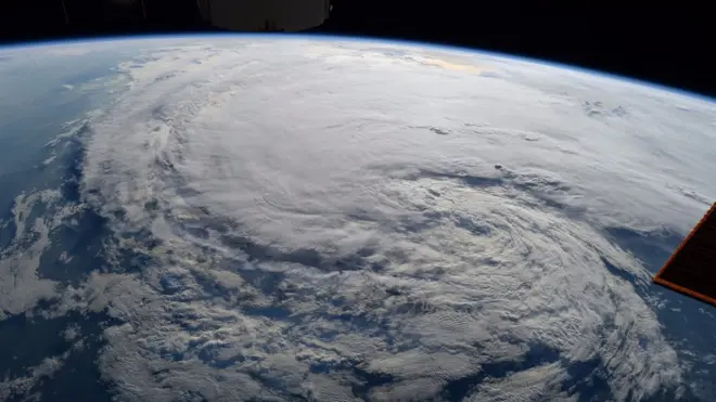 Así se vio la tormenta tropical Harvey desde el Estación Espacial Internacional de la NASA.