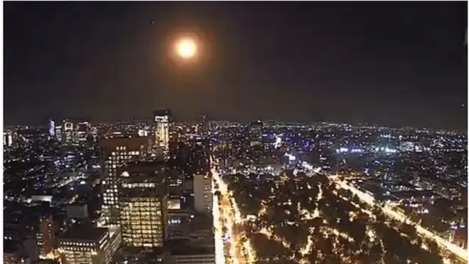 El fenómeno se avistó desde varios estados.