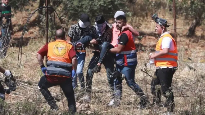 Ku wa kabiri, muri West Bank habaye imirwano