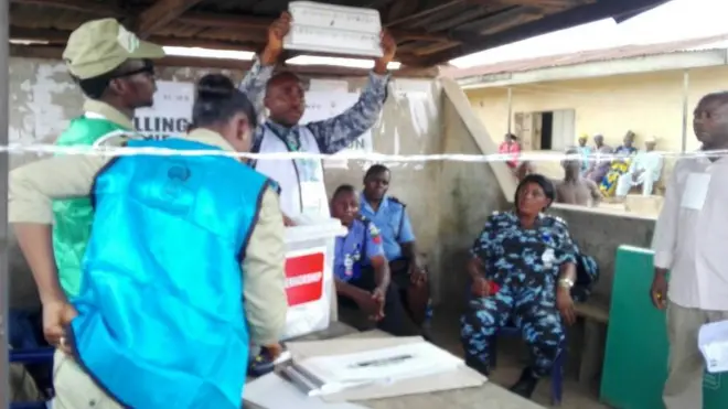 INEC Adhoc staff wey bin work for Ekiti state Govnorship election on 14 July, 2018.