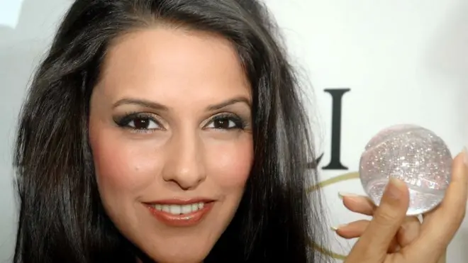 نیہا دھوپیا