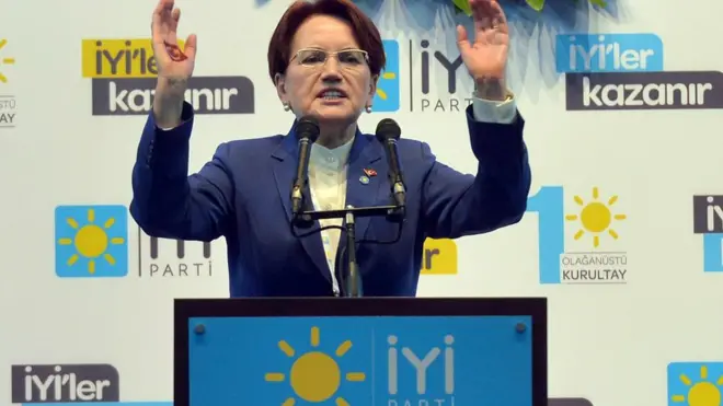 Akşener