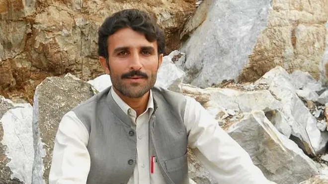 پاکستان کې دوه خبریالان لادرکه شوي