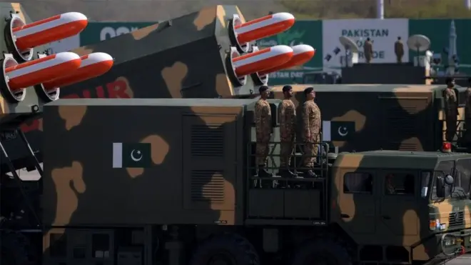 پاکستانی ہتھیار