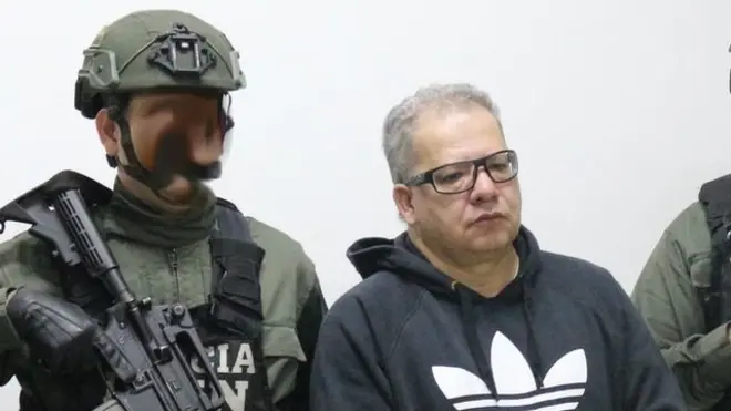 Don Mario fue trasladado a Nueva York, donde tienen acusaciones por narcotráfico.