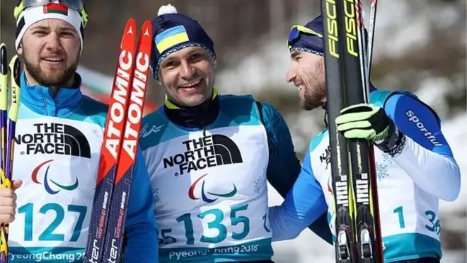 Віталій Лук'яненко (в центрі) приніс Україні перше золото