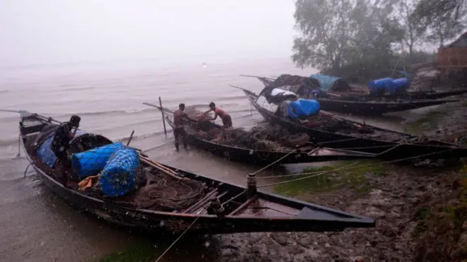 પ્રતીકાત્મક તસવીર