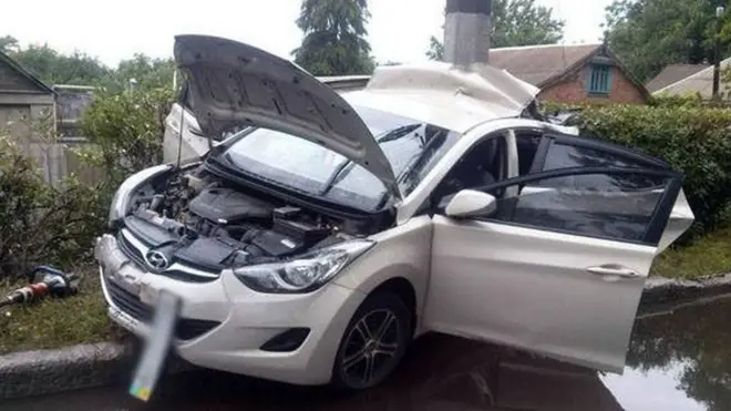 На кермом автомобілю Hyundai Accent була вагітна жінка