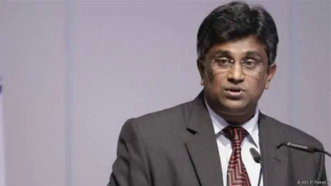 "මාධ්‍යවේදීන් කිහිපදෙනෙකුට ද එලෙස වාහන ලබාදී ඇති බවට හෙළිවී තිබෙනවා"