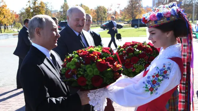 Hai nhà lãnh đạo Nga và Belarus ngày càng thân nhau hơn