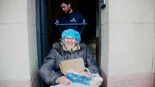 Invalidska kolica za penjanje uz stepenice