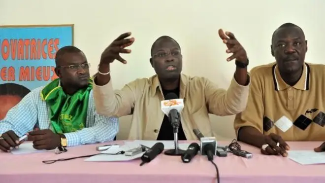 Khalifa Sall, le maire de Dakar au milieu
