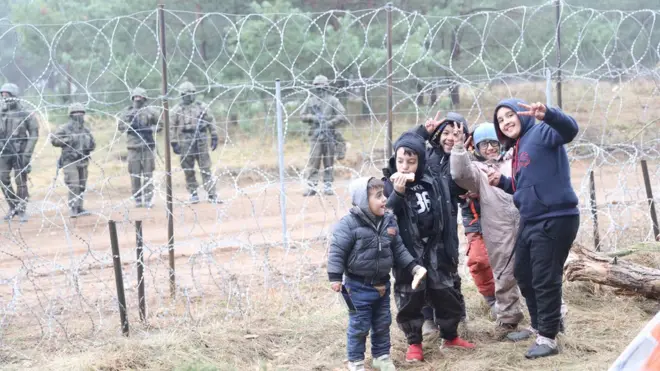 Мигранты у польской границы 11 ноября 2021 года