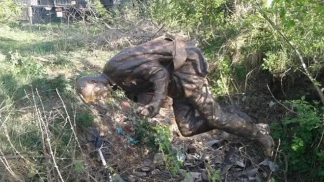 марк бернес памятник