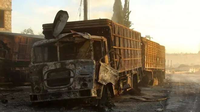 Urum el-Kubra yakınlarında zarar görmüş bir yardım konvoyu