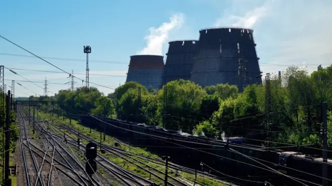 "АрселорМіттал Кривий Ріг" (раніше - "Криворіжсталь") входить до Mittal Steel Co. індійського металургійного магната Лакшмі Міттала