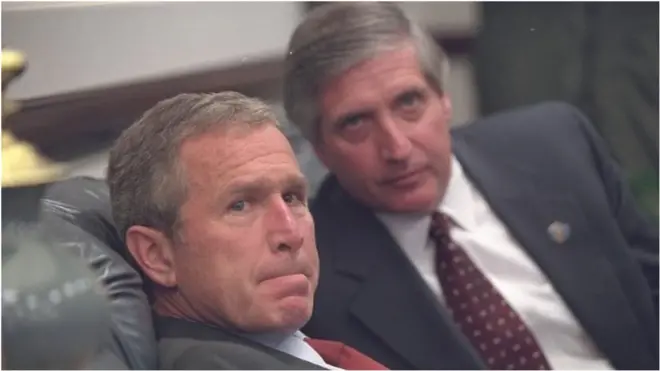 خبر حملات 11 سپتامبر را اندرو کارد رئیس دفتر جورج دبلیو بوش به او داد. زمانی که رئیس جمهوری آمریکا برای بازدید به یک مدرسه ابتدایی رفته بود.