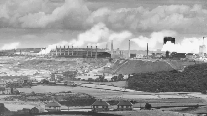 انگلینڈ کے قصبے ڈرہم کے علاقے کانسیٹ کے رہائشیوں کو ان کے پتے پر ملنے والی ڈاک کو آگے بھیجنے کے لیے پیسے دیے جاتے تھے