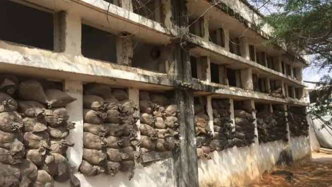 Jaamacadda ummadda Soomaaliyeed ee Gahayr, ayaa xarun u ahayd AMISOM muddo 10 sano ah