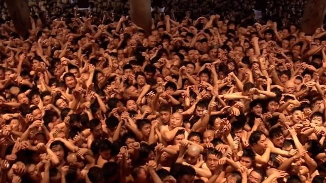 Секс голые мужчины голые женщины - смотреть русское порно видео онлайн