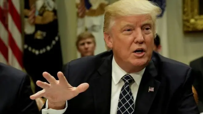 Akaunti ya Twitter ya rais Trump ''yapotea kwa muda''