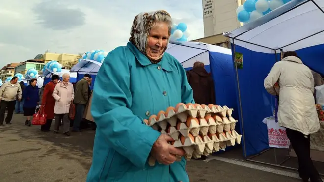 Пенсионеры оказались главными проигравшими от кризиса в России, полалгают эксперты