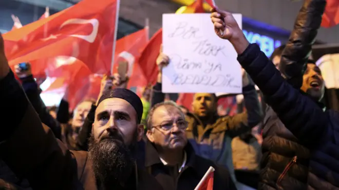İstiklal Caddesi'ndeki Hollanda protestosu