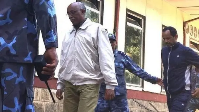 Meejar Jeneraal Kinfee Daanyaaw yeroo mana murtii seenanitti