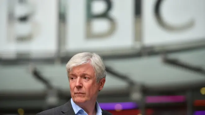 Tony Hall has apologised to presenters