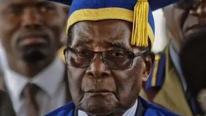 ሙጋቤ ኣብ መርሃ-ግብሪ ምረቓ ተምሃሮ