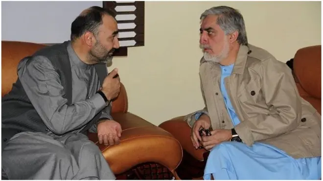 رئیس اجرایی عبدالله (راست) و سرپرست ولایت بلخ (چپ)