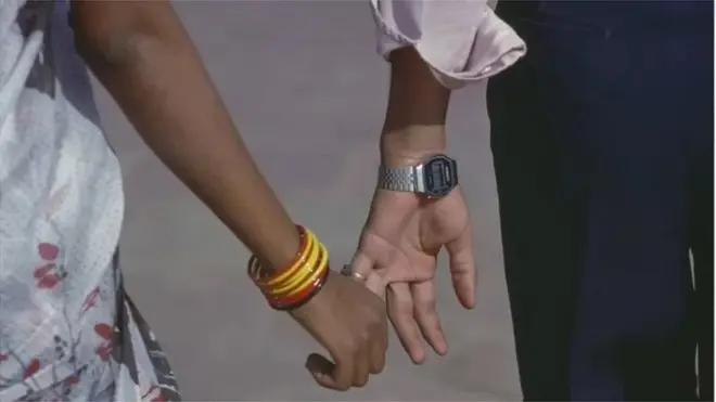 సహజీవనం ద్వారా కన్న పిల్లలకూ ఆస్తిలో హక్కు ఉంటుందని సుప్రీంకోర్టు చెప్పింది