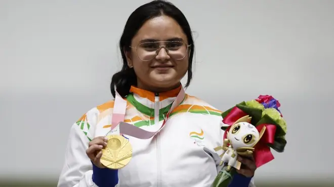 अवनि लेखारा