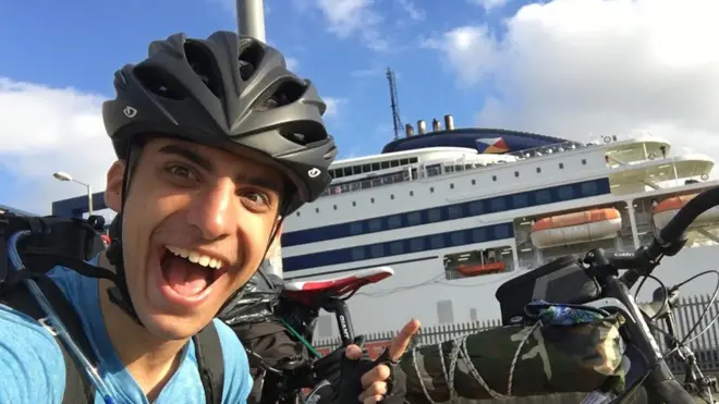 Kleon Papadimitriou mengatakan dia senang menjalani "tantangan terbesar" dalam hidupnya.