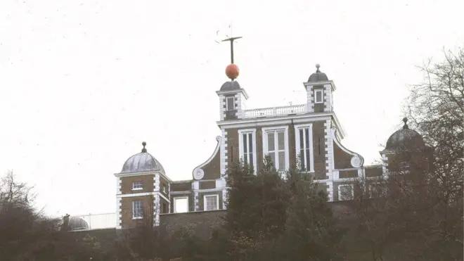 中國在近代化上海開埠後 開始導入英國的GMT時間