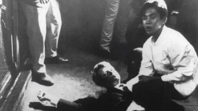 Robert Kennedy y Juan Romero.
