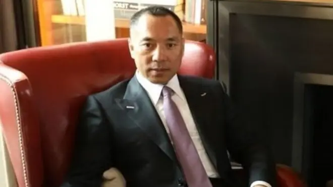 在美国的中国富豪郭文贵通过社交媒体和网络直播“爆料”中国高层腐败问题。