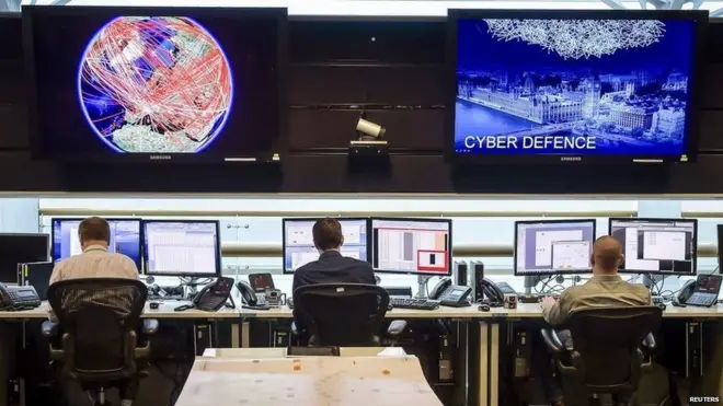 फाइव आइज़ को 'शीतयुद्ध' के दिनों में 1941 में बनाया गया था. अमेरिका, ब्रिटेन, कनाडा, ऑस्ट्रेलिया और न्यूजीलैंड इसके पांच सदस्य हैं