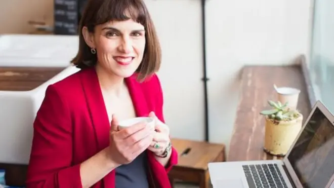 แอนนา ซีเซย์