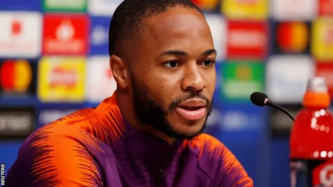 Le footballeur anglais Raheem Sterling a joué un rôle de premier plan dans la lutte contre le racisme dans le football, dans son pays.