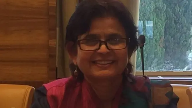 रेणु अधिकारी