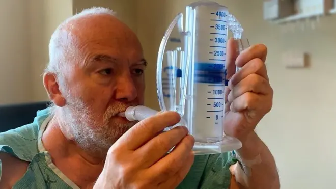 زراعة أول رئة تنقلها طائرات مسيرة تنقذ مريضا