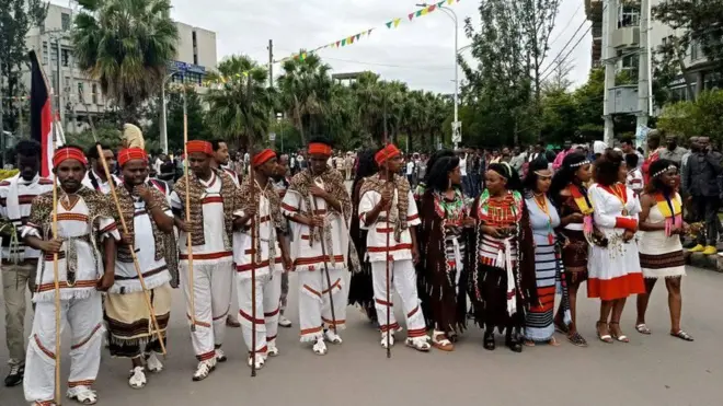 Kabaja jala bultii ayyaana Irreechaa magaalaa Hawaasaatti saba Sidaamaan qophaa'ee gaggeeffame.