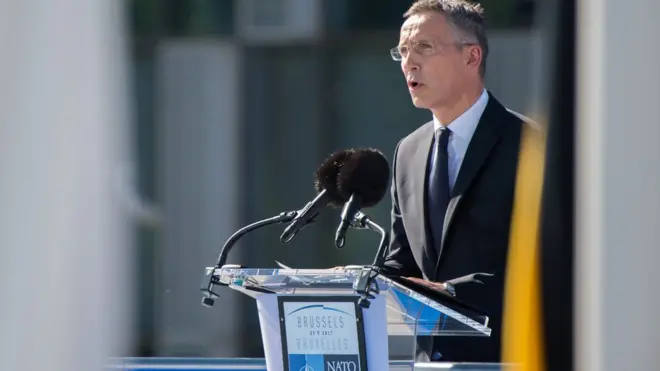 ښاغلي سټولټنبرګ وویل، د نآتو ۱۵ غړو هېوادونو افغانستان ته د نورو سرتېرو استول منلي